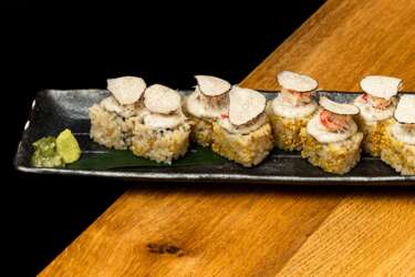 Kalifornia rolka s hľuzovkou / California roll with truffle